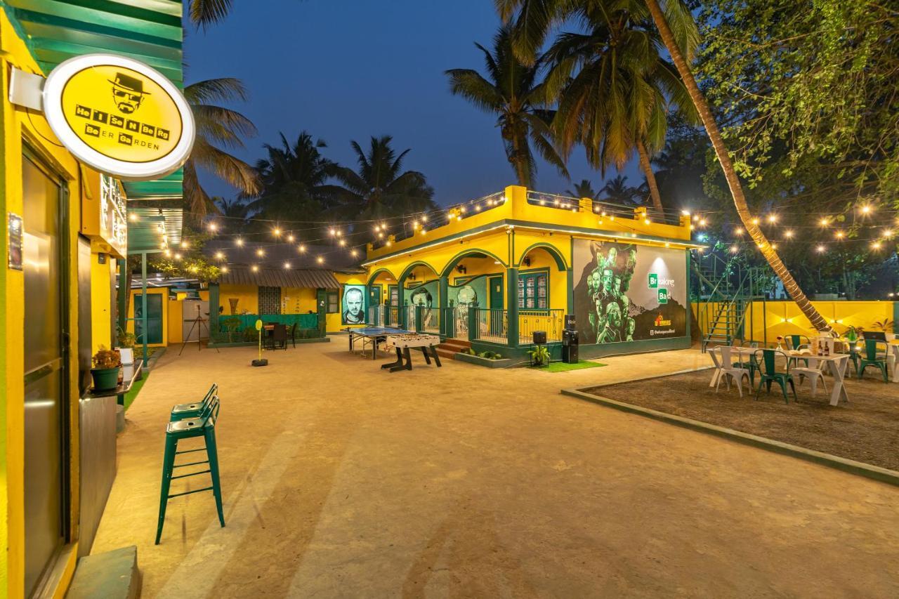 Whoopers Hostel Anjuna, Goa Buitenkant foto