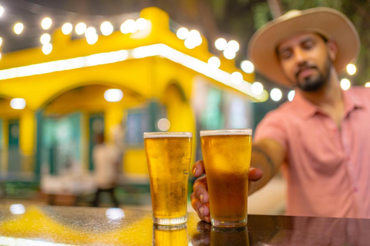 Whoopers Hostel Anjuna, Goa Buitenkant foto